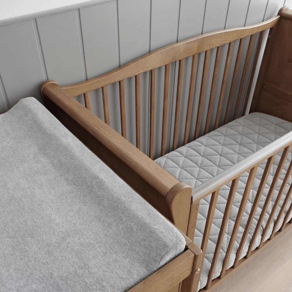 Woodies, Cot Noble 60x120 cm, Walnut