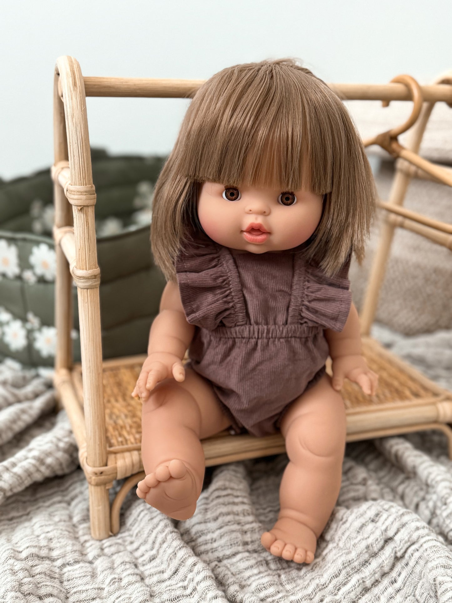 Minikane Doll, Zoe, olika outfits