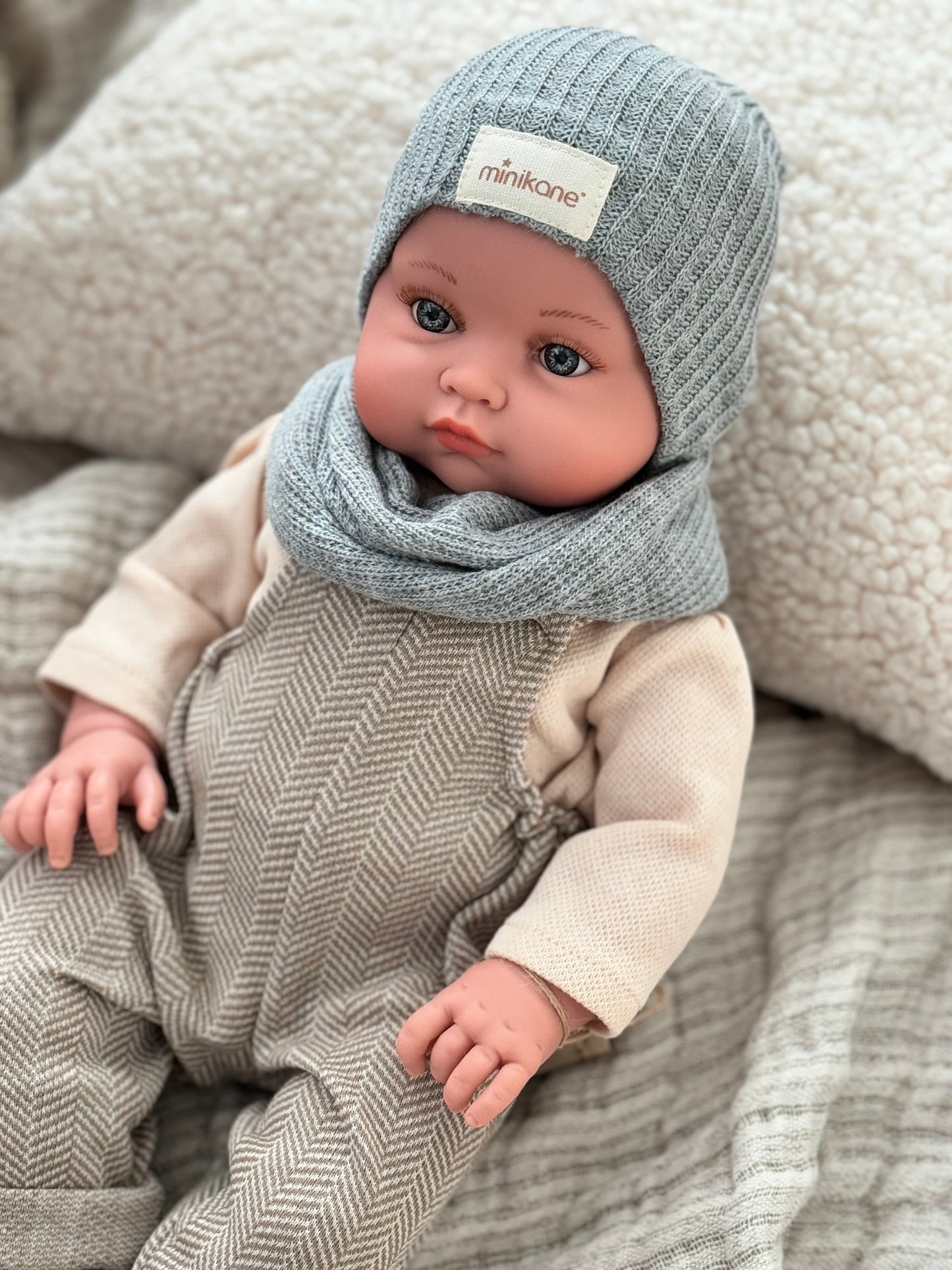 Minikane Bambini, Doll Yann & Doll's outfit