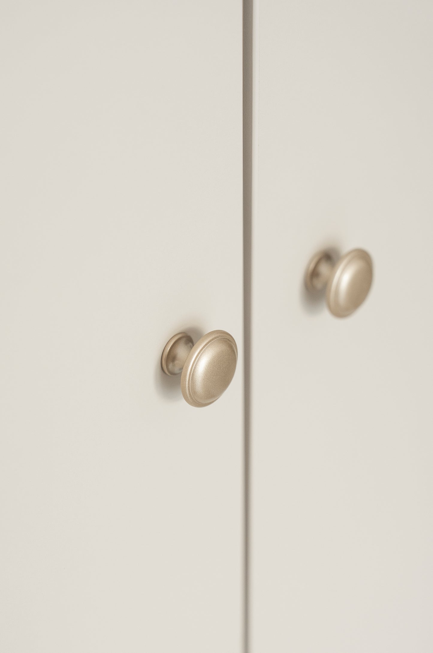 Pinio, Petite, Wardrobe 3-doors, Champagne