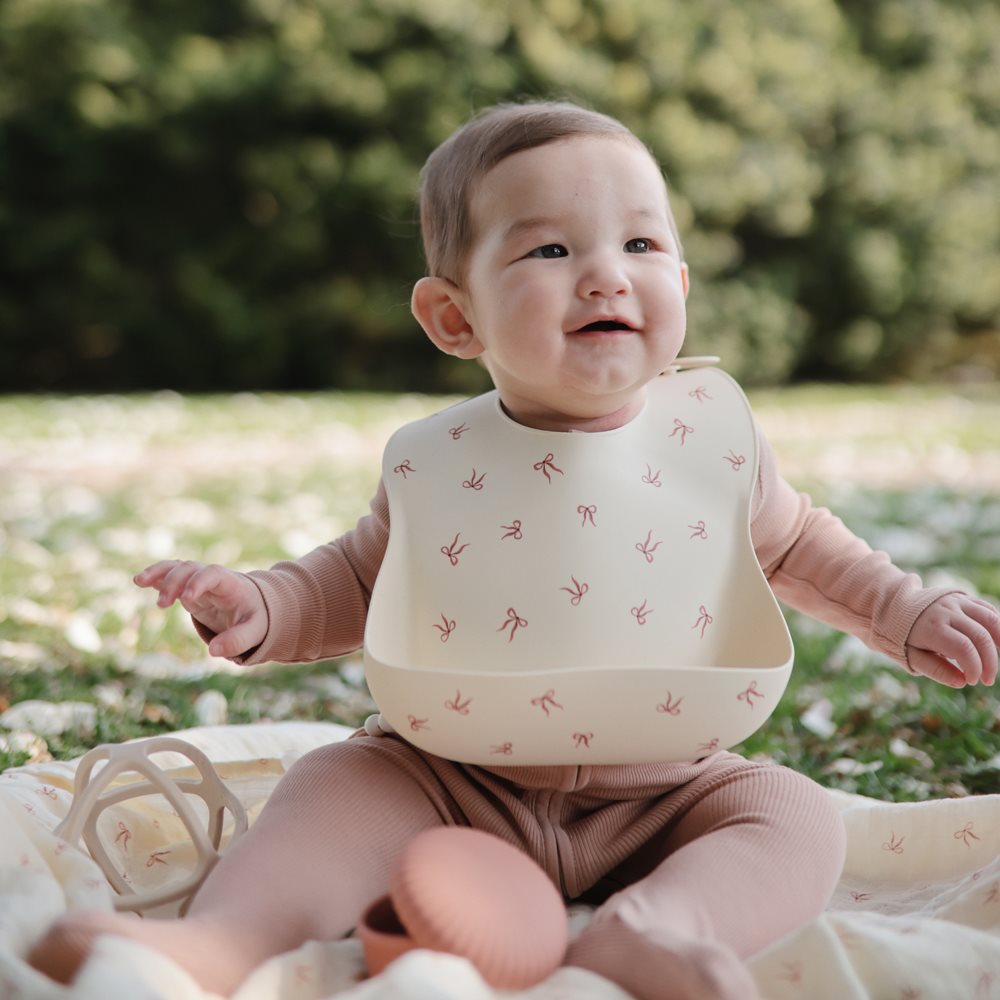 Mushie, Bib, Bows