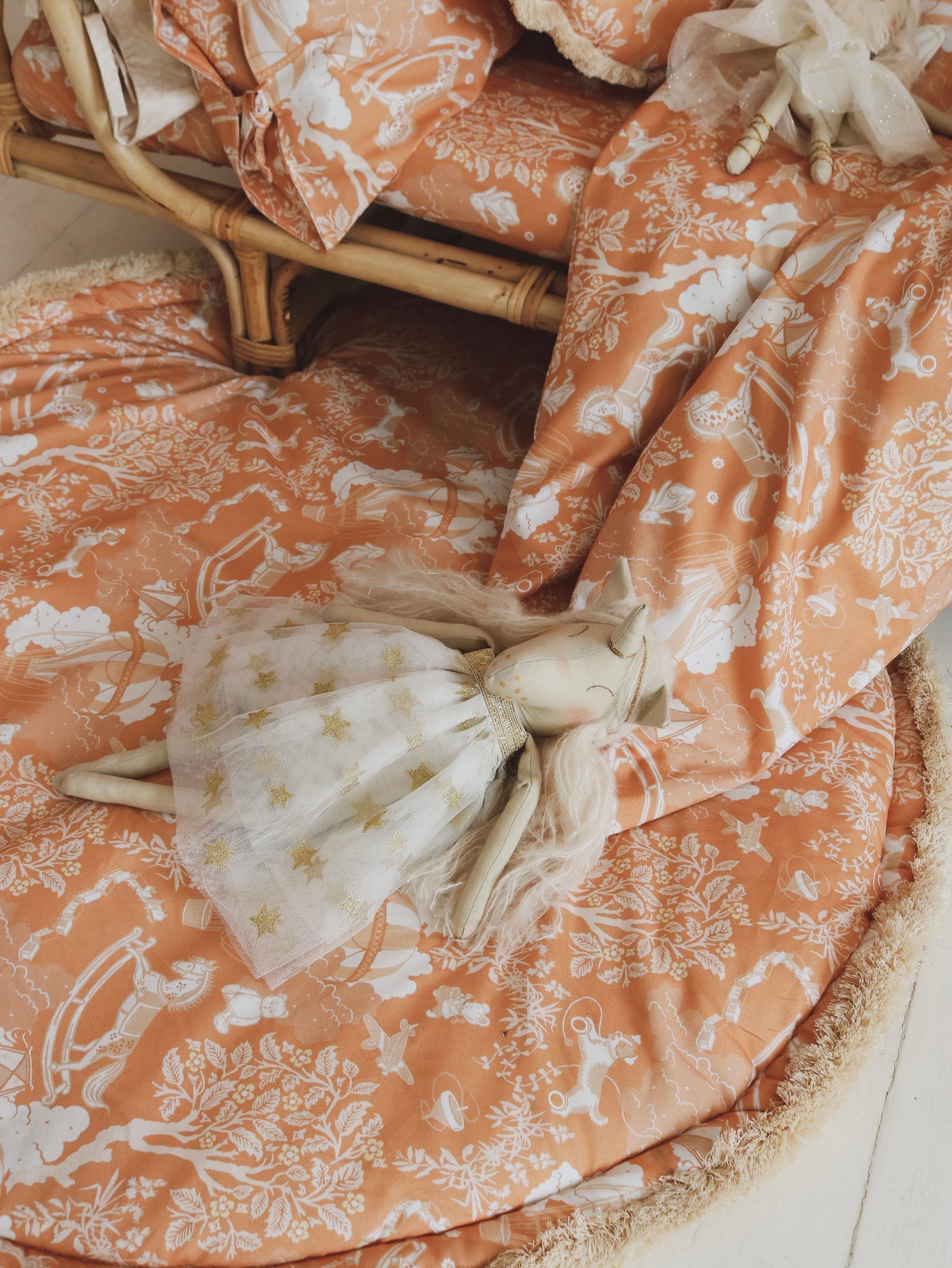 Matuu Childhood Dreams, Carpet