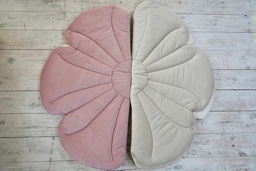 Moi Mili Playmat, Velvet Bloom "Cream yucca"