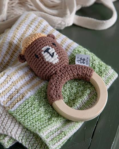 Sebra, Helistin, The Bear