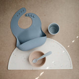 Mushie Ruokalappu, Powder Blue