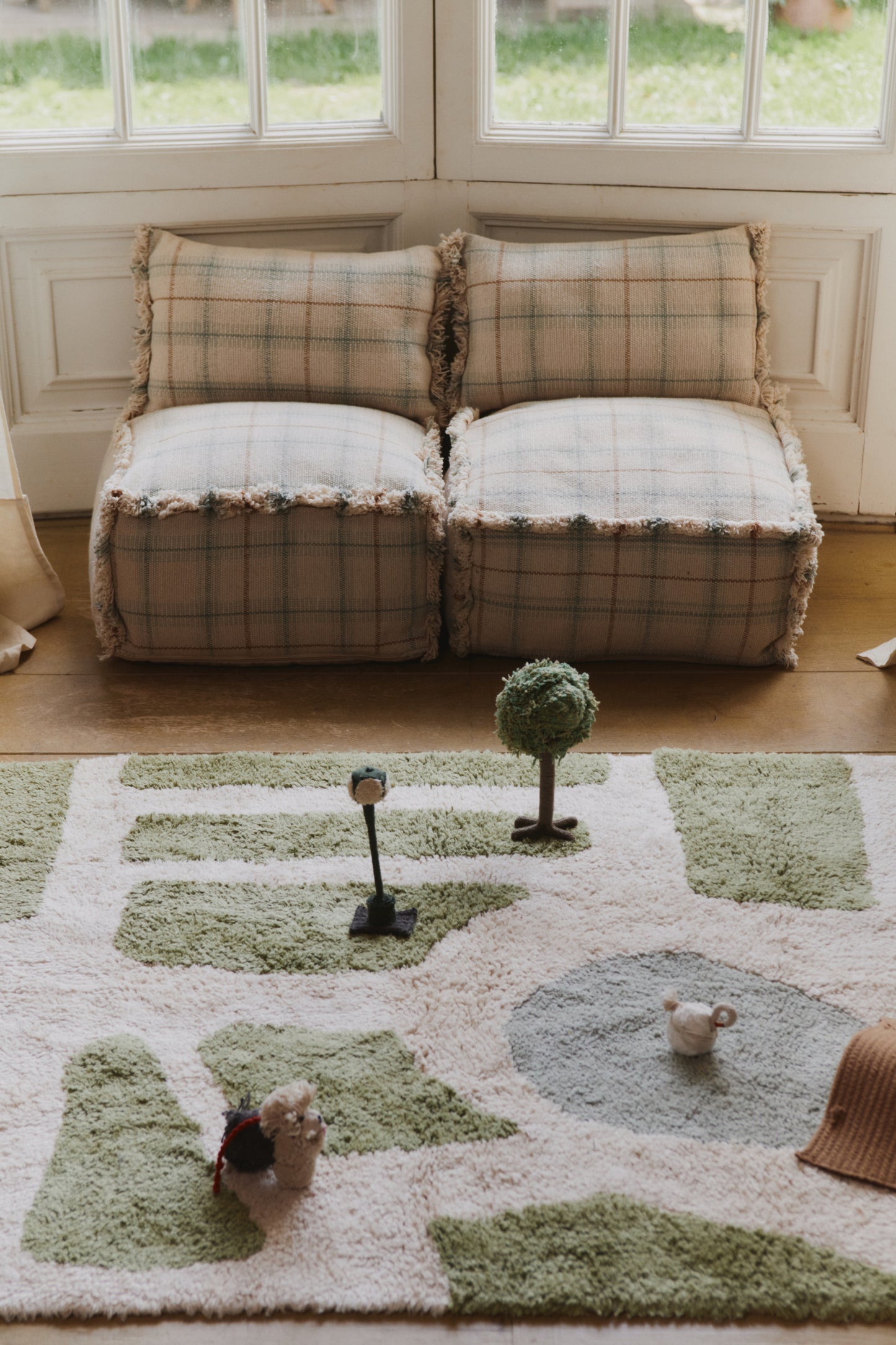 Wouf Wouf, Washable Rug, Hyde Park