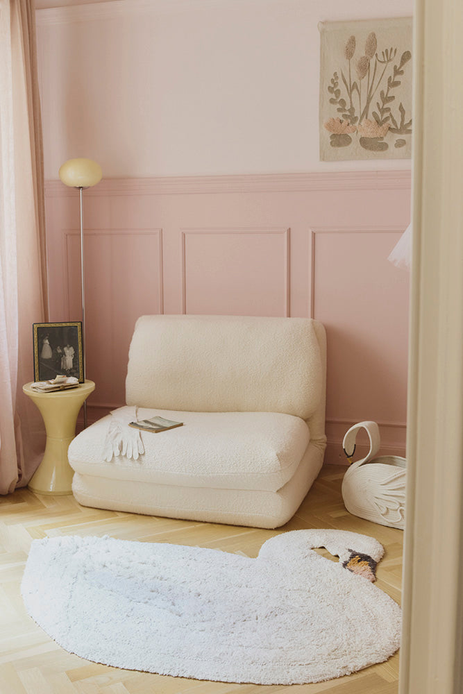 Swan Lake, Pestävä Matto, Swan