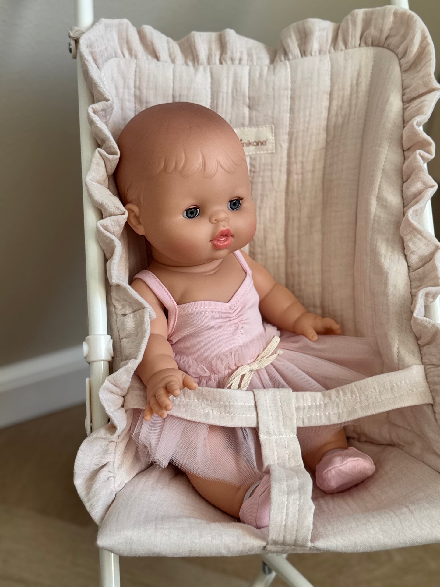 Minikane, Gordis Nukke Sleepy-eyed,  Lily