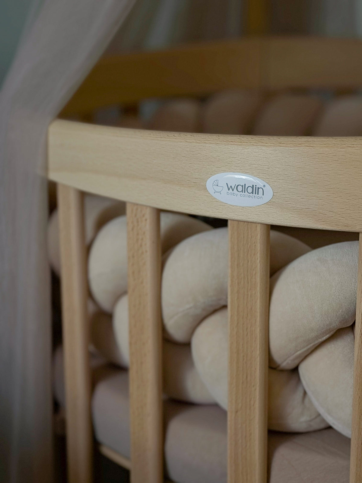 Waldin, Oval Cot 7in1 + Mattress, Natural Wood