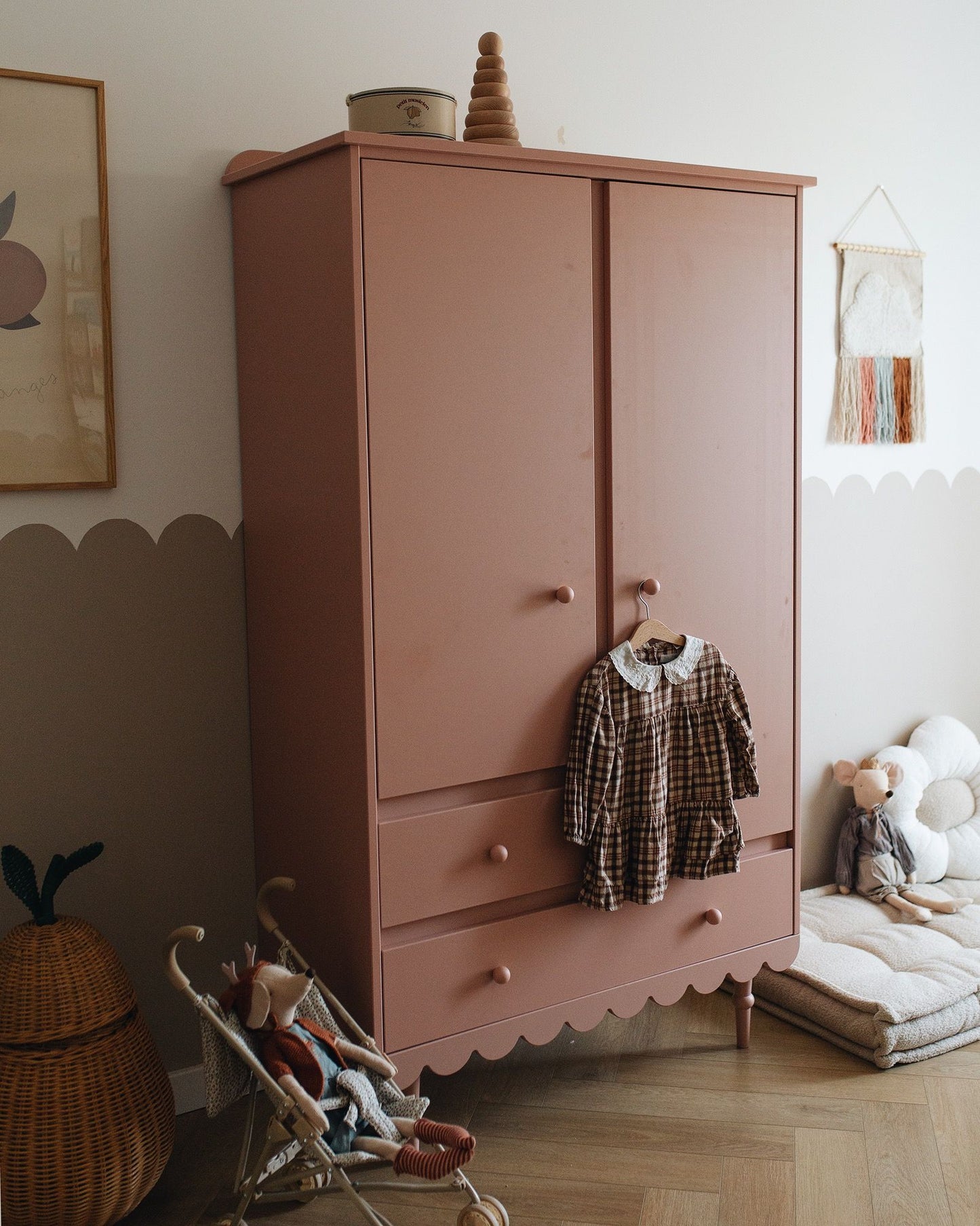 Wood Luck Design, garderob, Babushka naturrosa