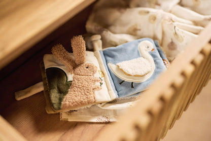 Jollein, Pehmokirja, Tiny Park