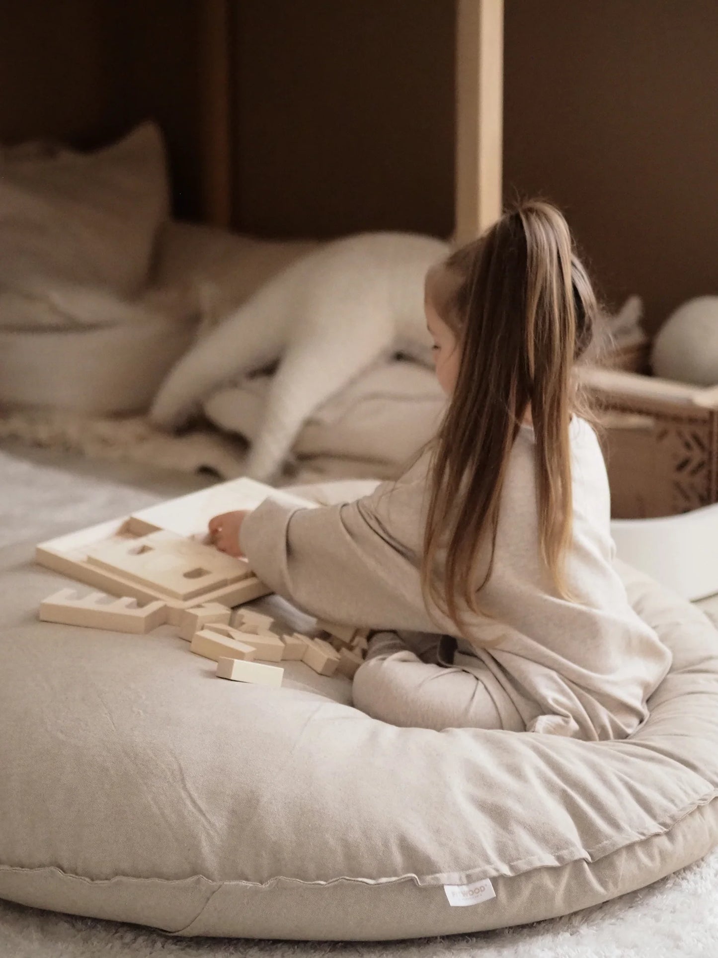 Fitwood, Lattiatyyny, Hiekka tai Kivi