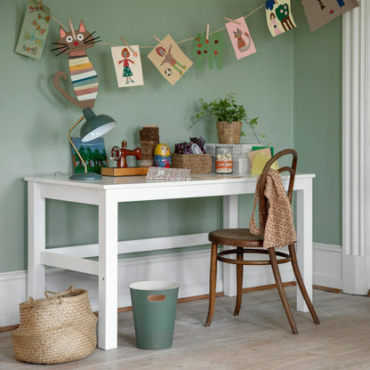 Hoppekids, Bord, HUS