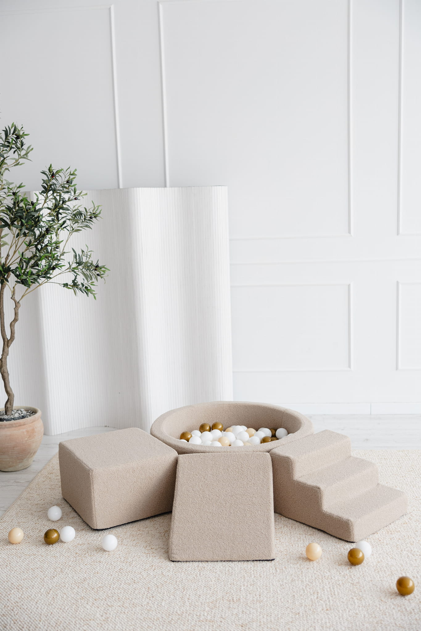 Play module + Sea of ​​balls, Beige