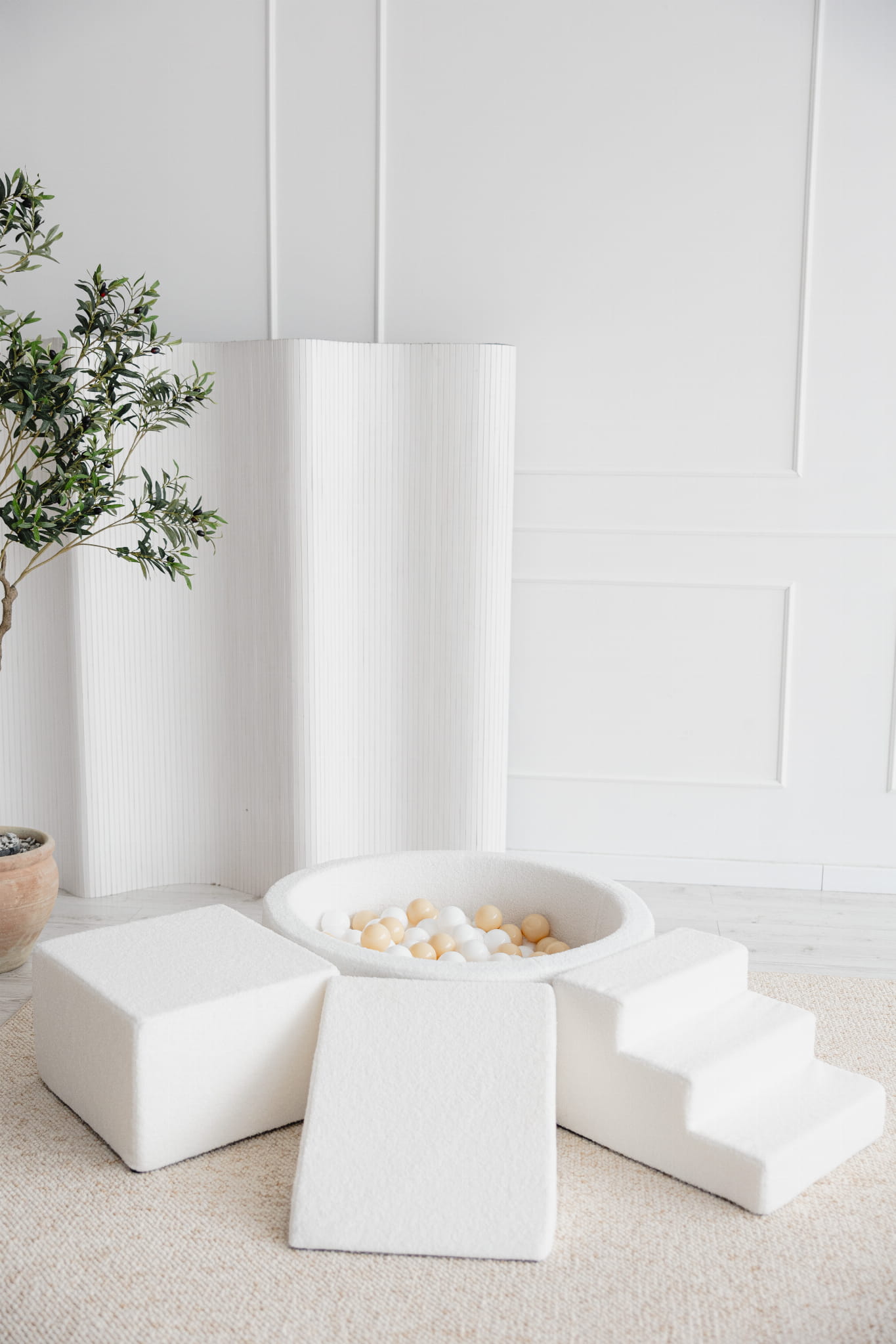 Play module + Sea of ​​balls, Beige