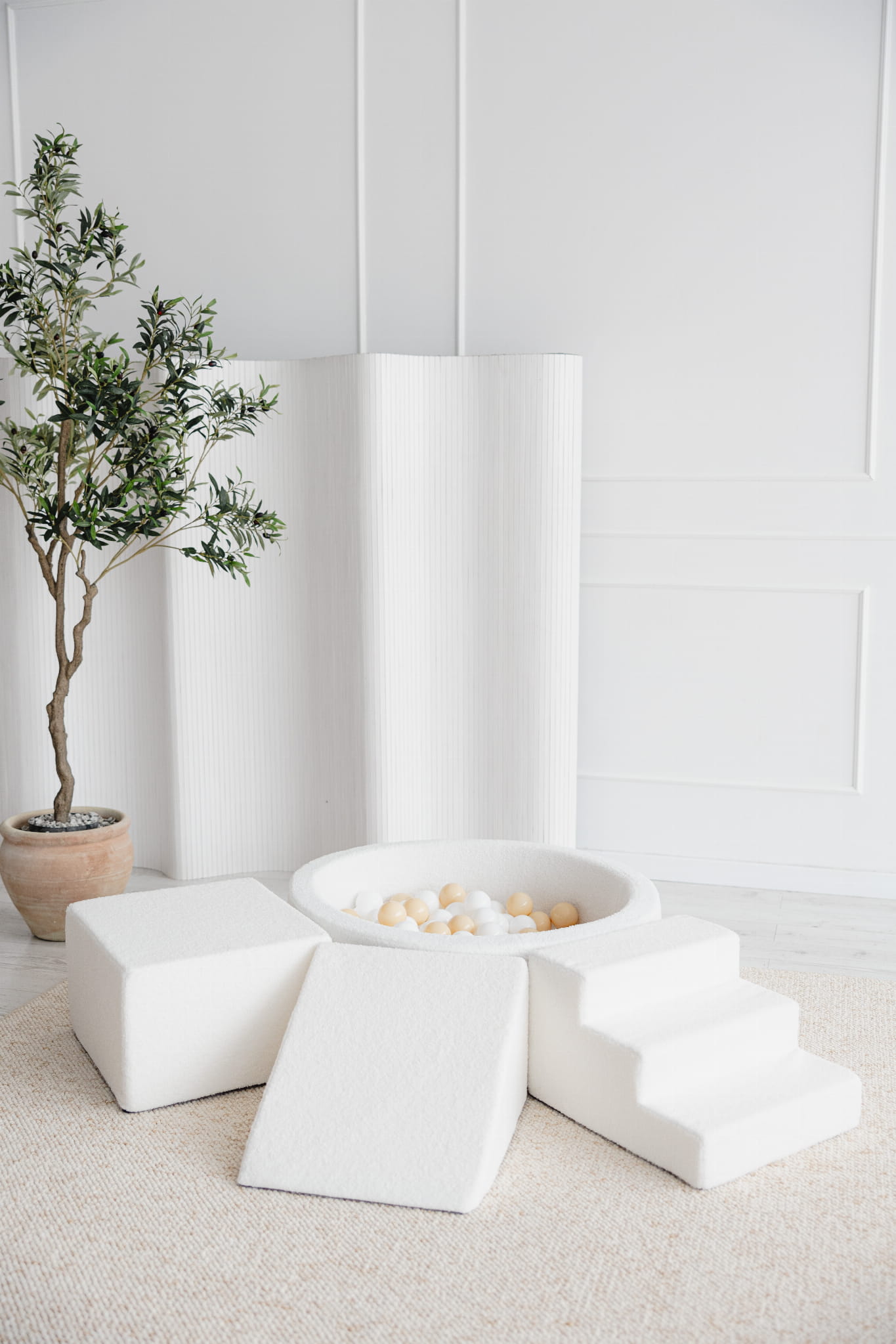 Play module + Sea of ​​balls, Beige