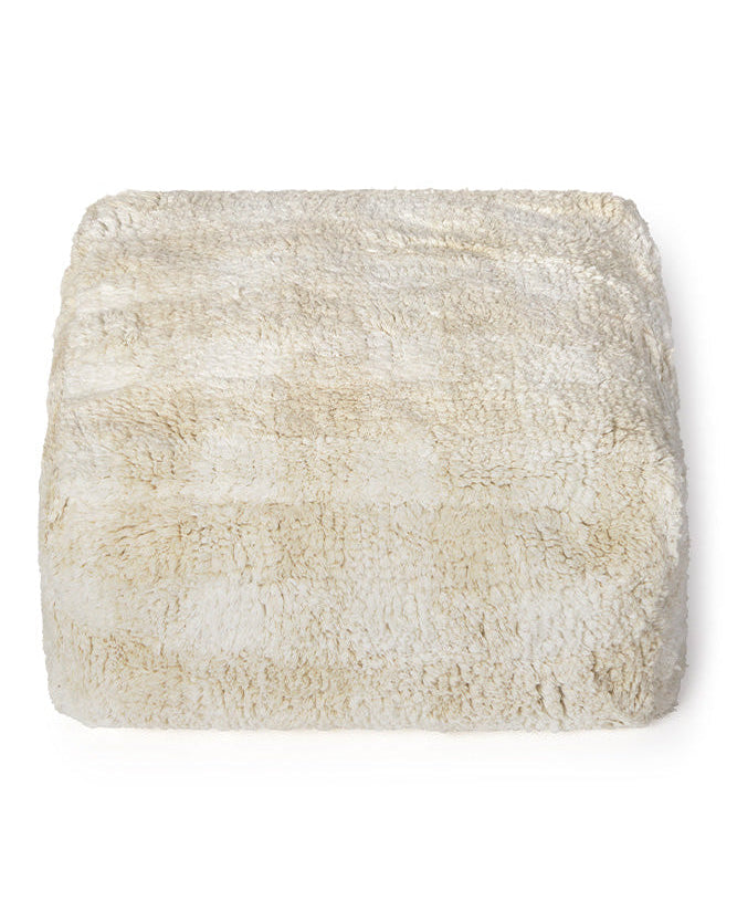 Swan Lake, Rahi, Vichy Ivory