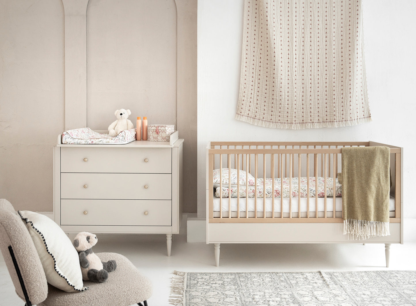 Pinio, Petite, Chest of 3 drawers, Champagne