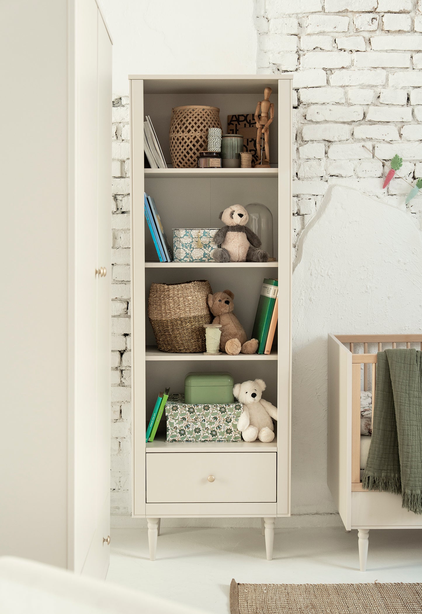 Pinio, Petite, Bokhylla, Champagne