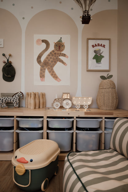 Little Lights Yövalo Tractor, Coffee Cream