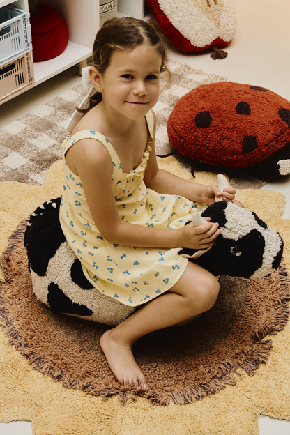 Petals&Pals, Lattiatyyny, Lola the Cow