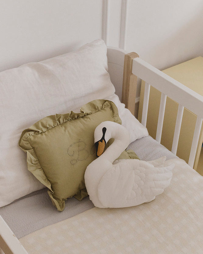 Swan Lake, Sisustustyyny, Swan