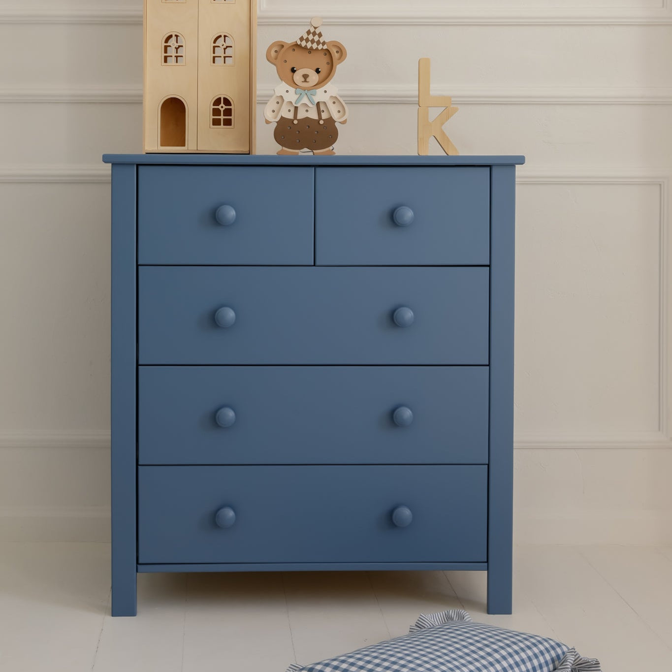 Inmondo, Collet Korkea Lipasto, 7 eri sävyä