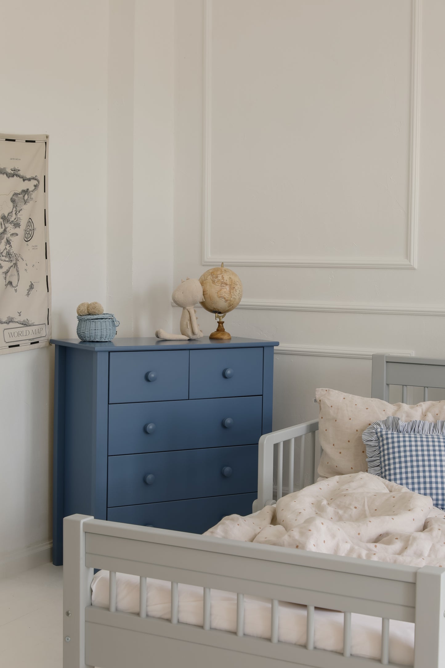 Inmondo, Collet Korkea Lipasto, 7 eri sävyä