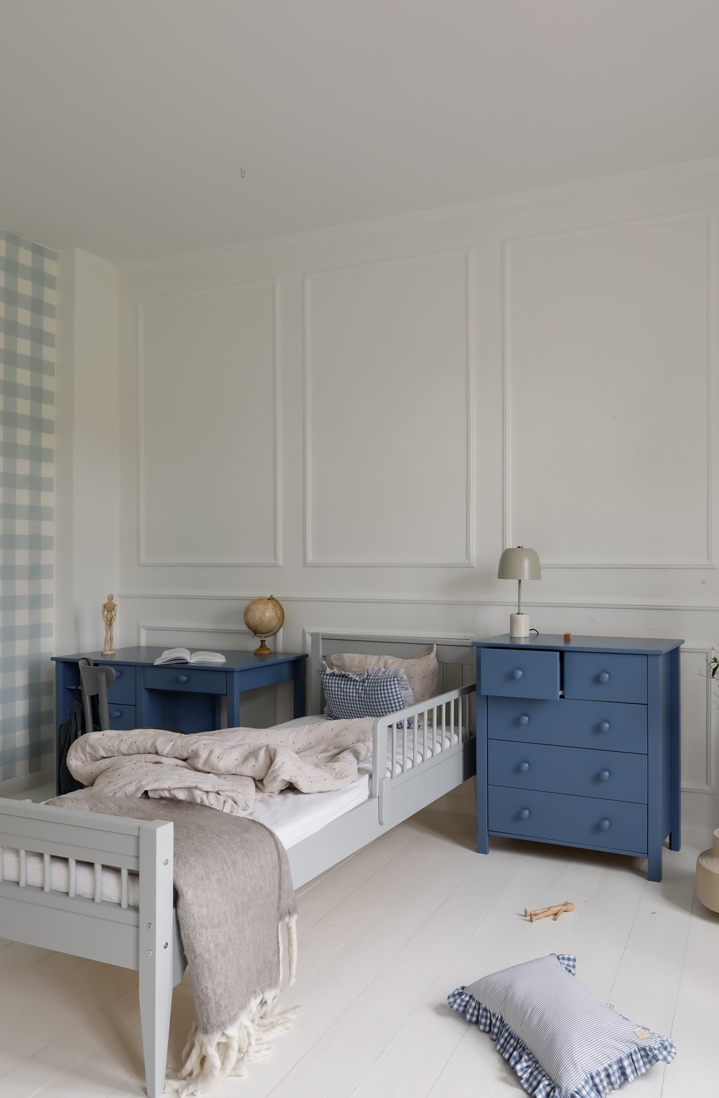 Inmondo, Collet Korkea Lipasto, 7 eri sävyä