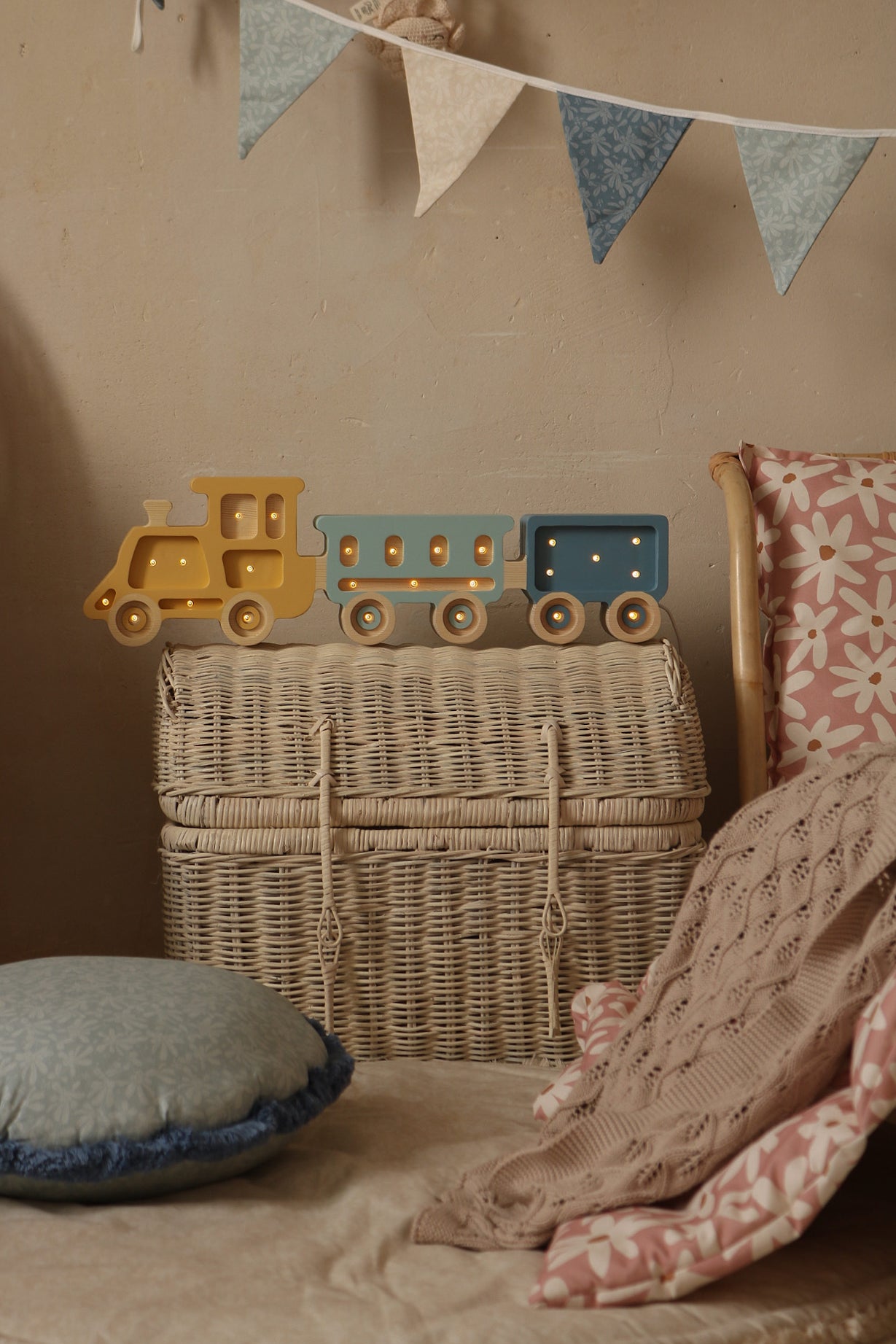 Little Lights Nattljuståg, Country Corn