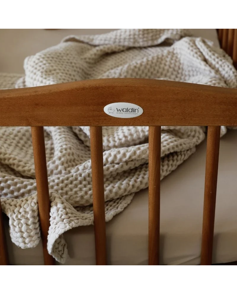 Waldin, Kehto 2-in-1 + Patja, Walnut