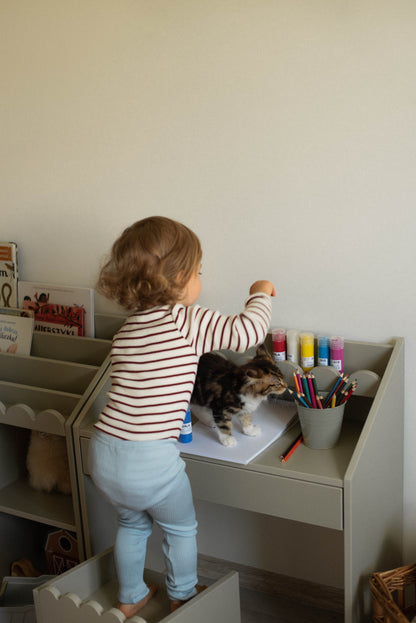 Book Nook, Montessori Pöytä ja Tuolit, Sage