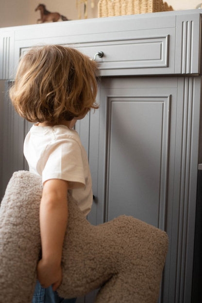 Bellamy, Ines, Korkea Lipasto, Grey