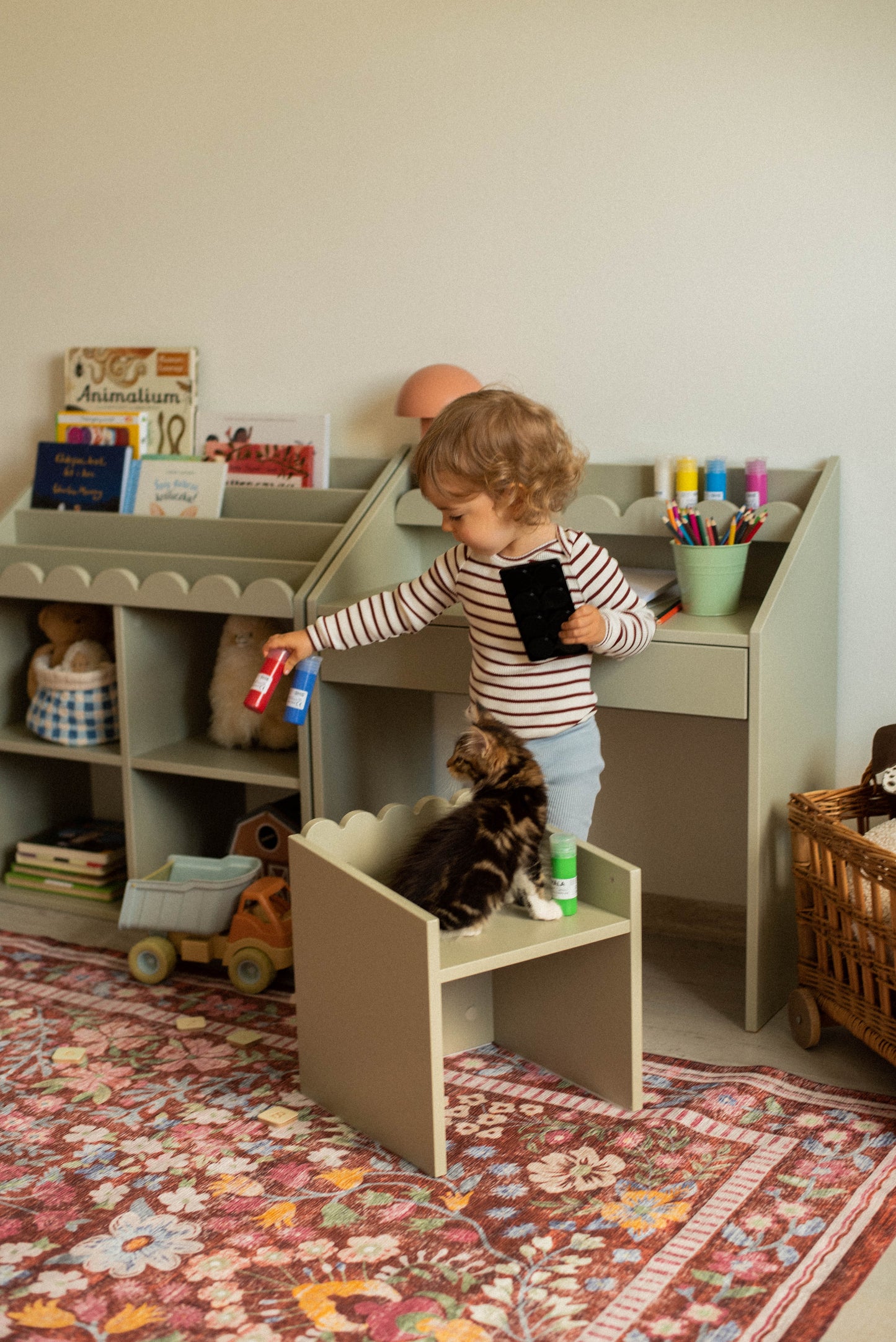 Book Nook, Montessori Pöytä ja Tuolit, Sage