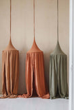 Matuu Vuodekatos, Green Muslin