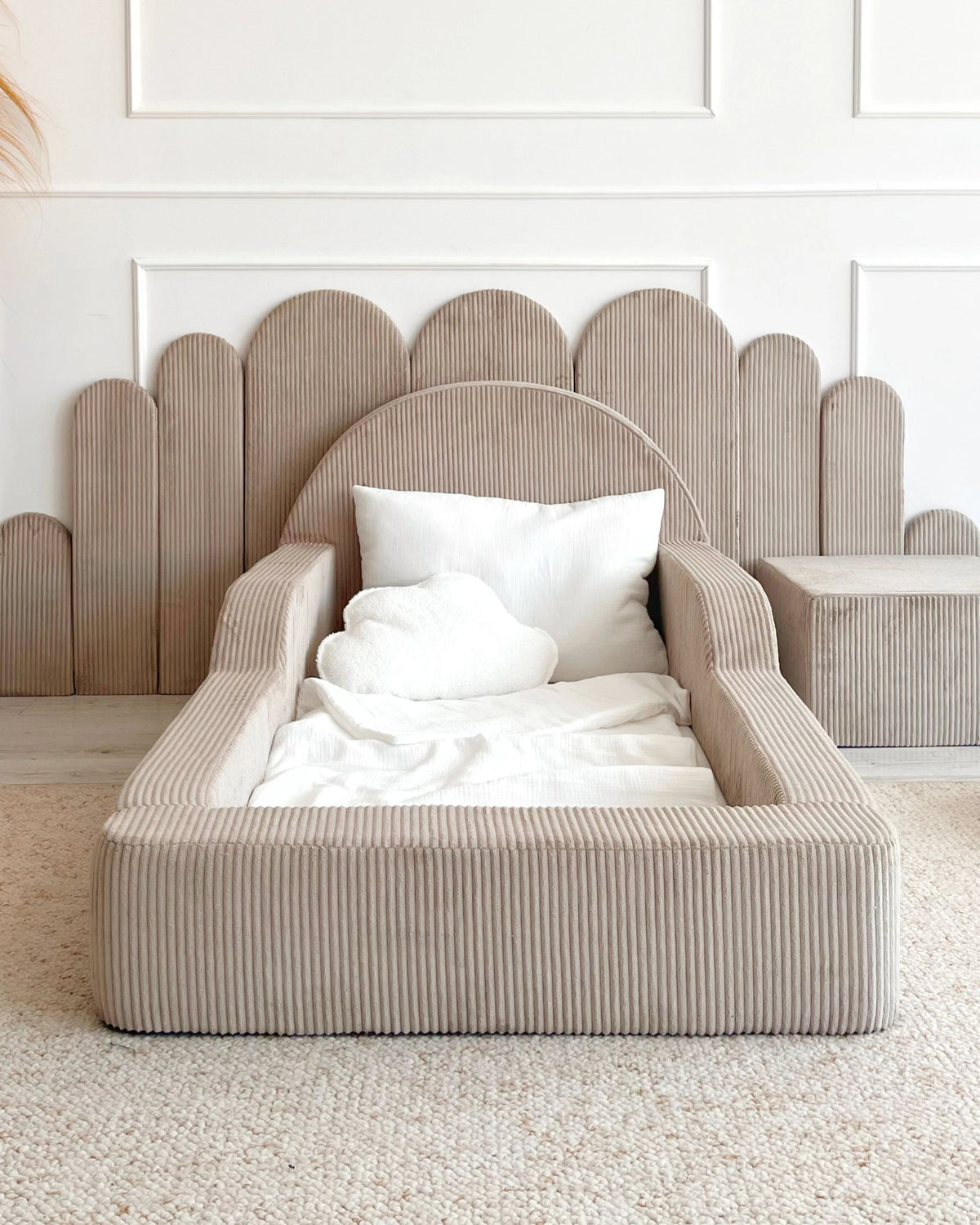 Monio, Montessori Juniorisänky&Patja 70 x 140, Velvet Beige