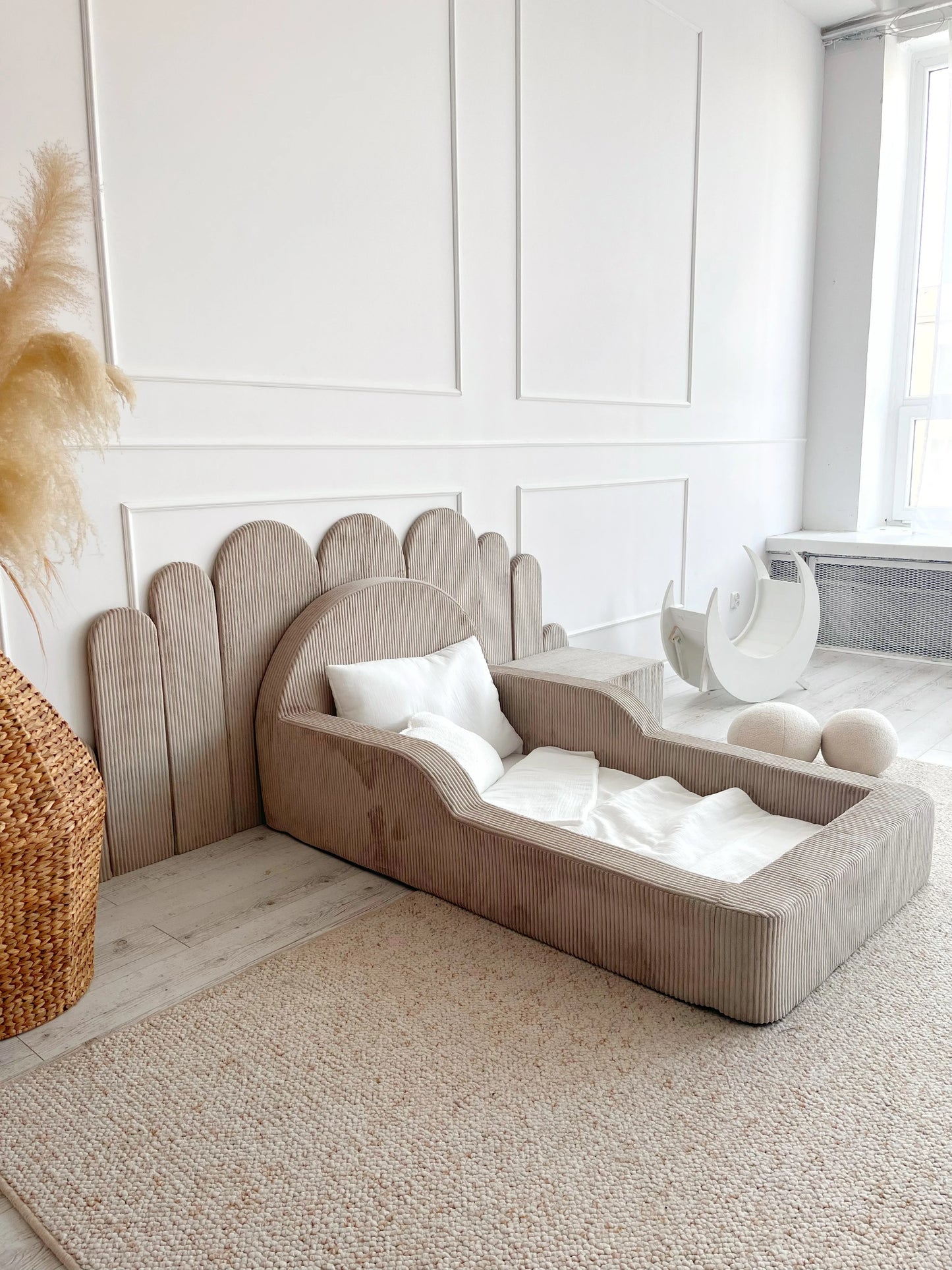 Monio, Montessori Juniorisänky&Patja 70 x 140, Velvet Beige