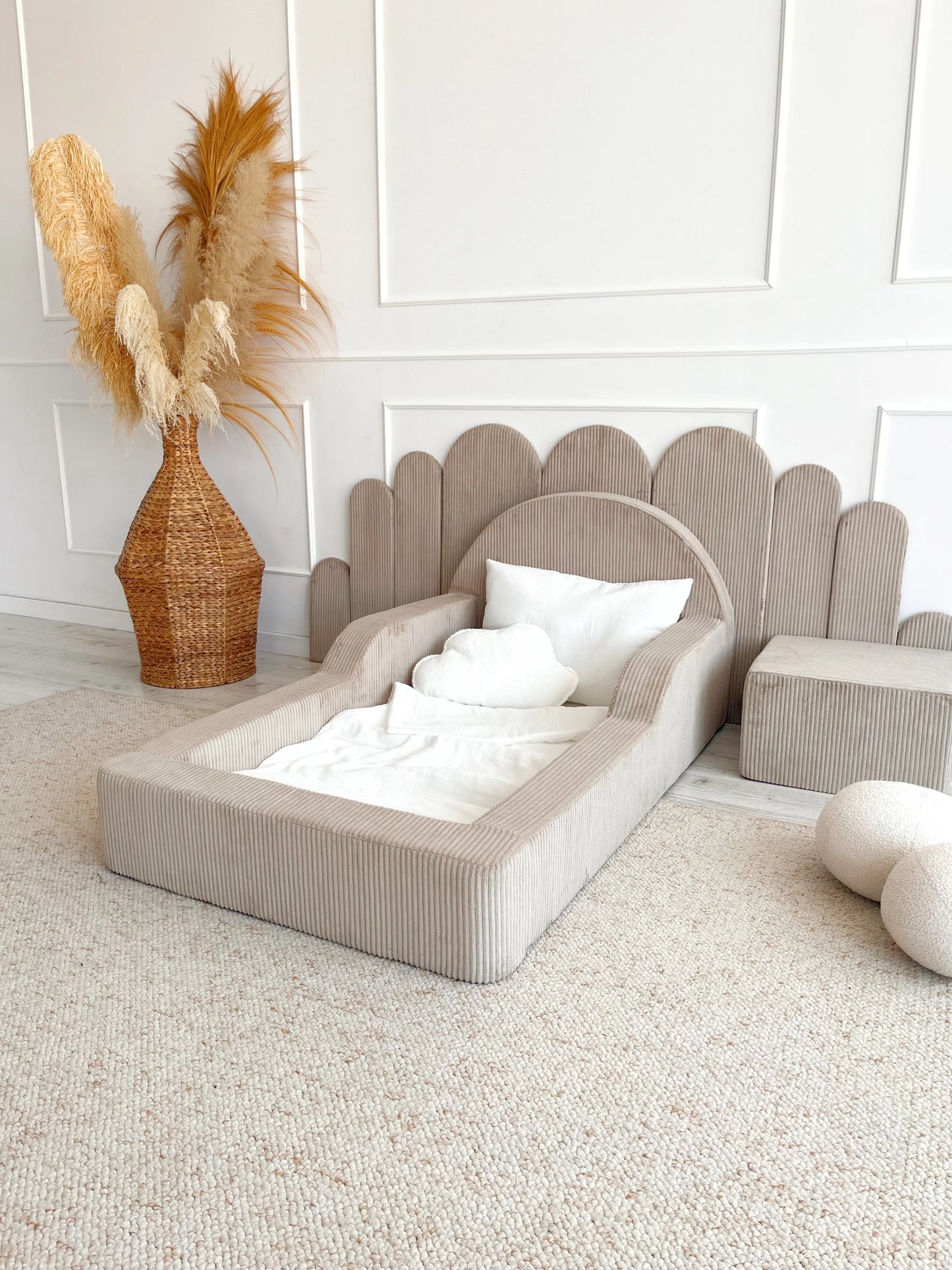 Monio, Montessori Juniorisänky&Patja 70 x 140, Velvet Beige