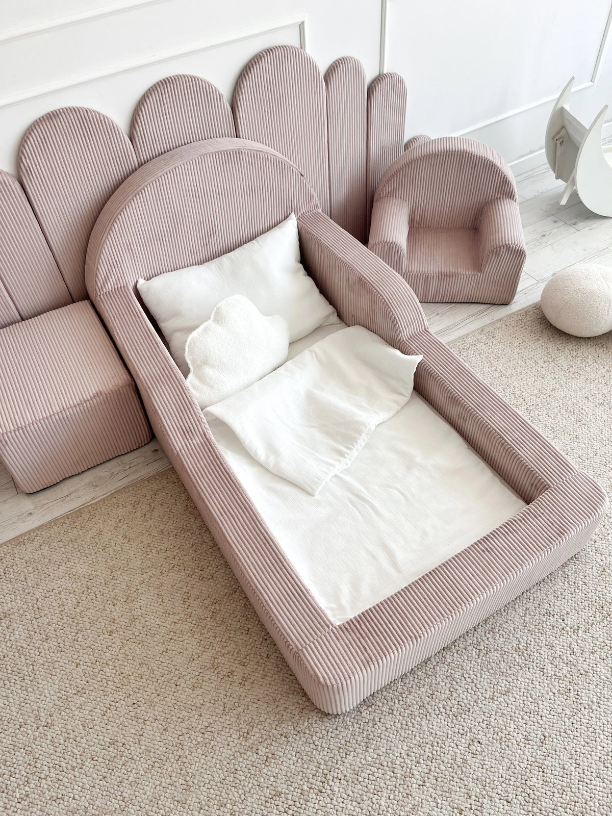 Monio, Montessori Juniorisänky&Patja 70 x 140, Velvet Pink