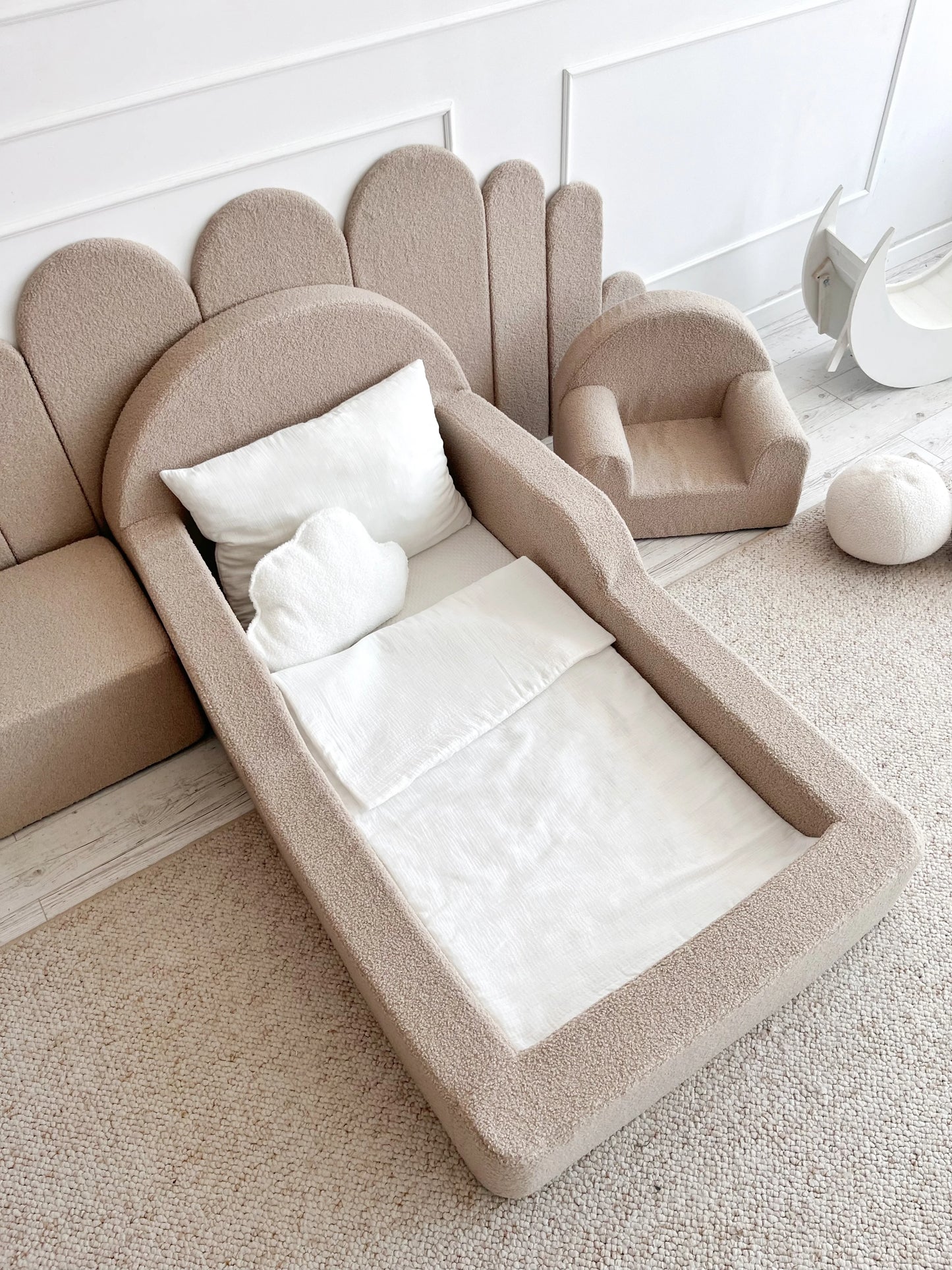 Monio, Montessori Juniorisänky&Patja 70 x 140, Boucle Beige