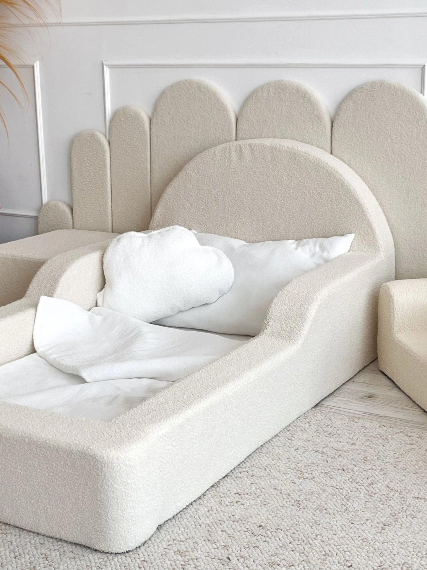 Monio, Montessori Juniorisänky&Patja 70 x 140, Boucle Cream