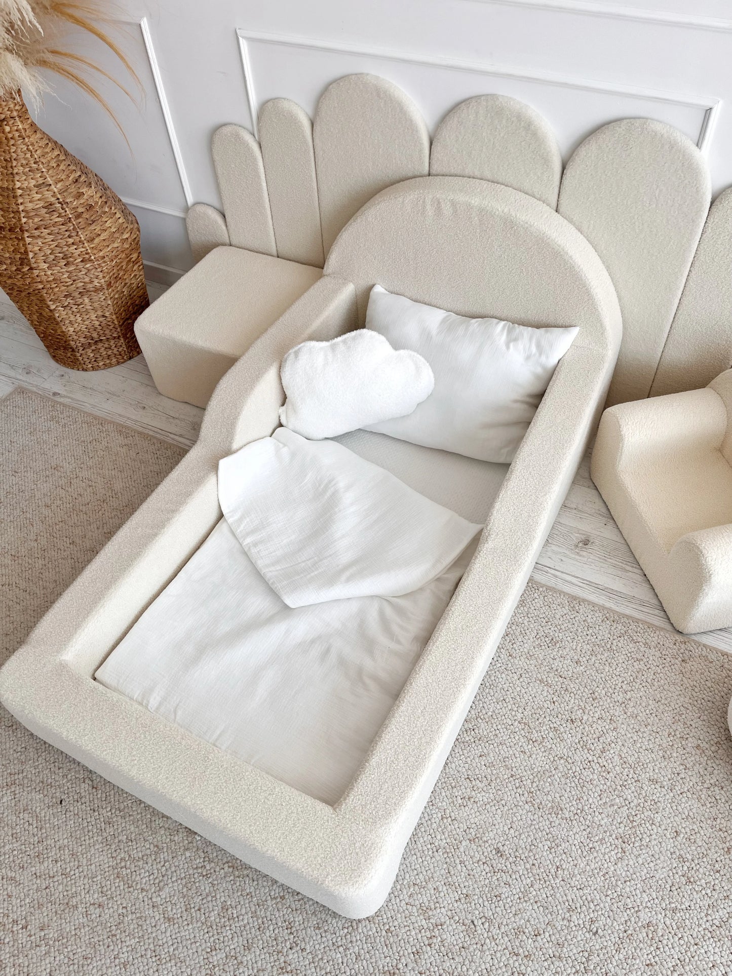Monio, Montessori Juniorisänky&Patja 70 x 140, Boucle Cream
