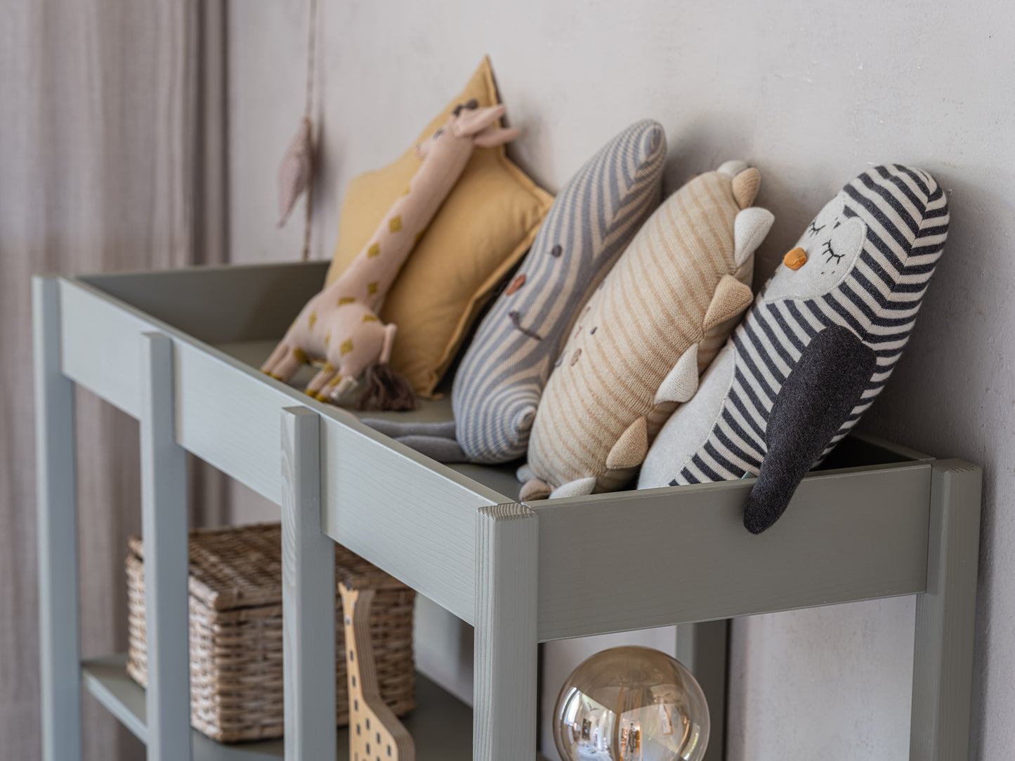 Trä Luck Design, Bokhylla, Tweens Eukalyptus