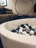 Moje Pallomeri, Marble