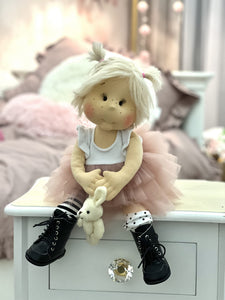Lullu Dolls Nukke, Susanna