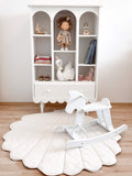 Kirjahylly Babushka, White