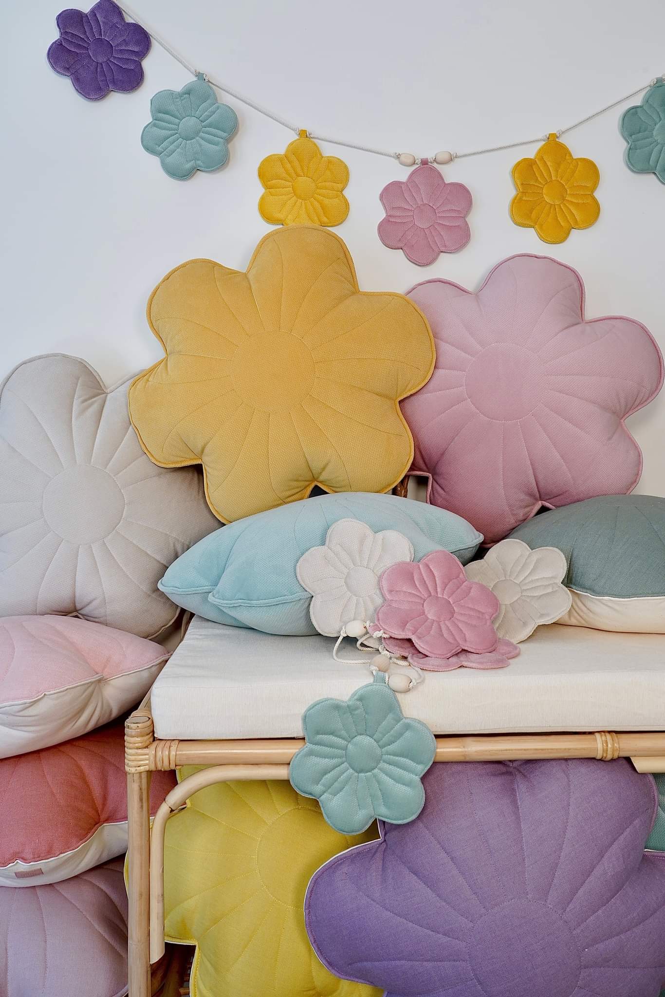 Moi Mili dekorativ kudde, linneblom "lavendel"