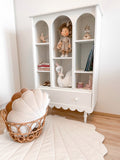 Kirjahylly Babushka, White