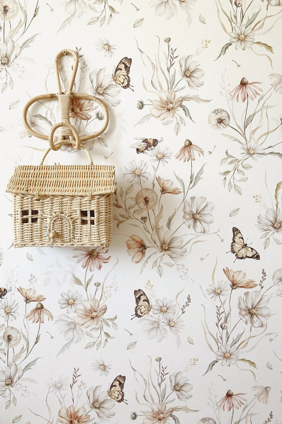 Matuu Gold Meadow White, Tapetti Medium