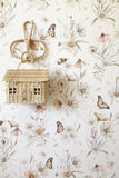 Matuu Gold Meadow White, Tapetti Medium